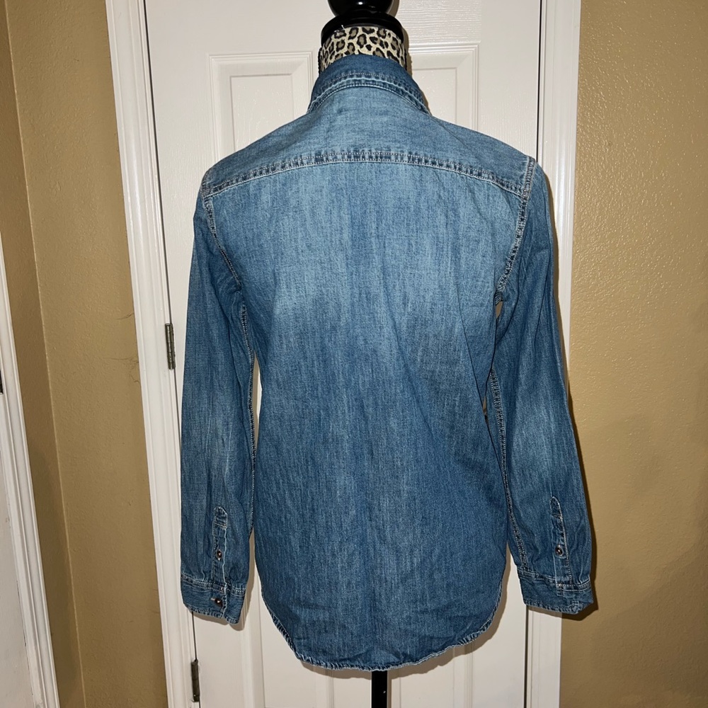 Cherokee Girls 12/14 Long Sleeve Blue Denim Cotton Button Down Shirt - Picture 2 of 7